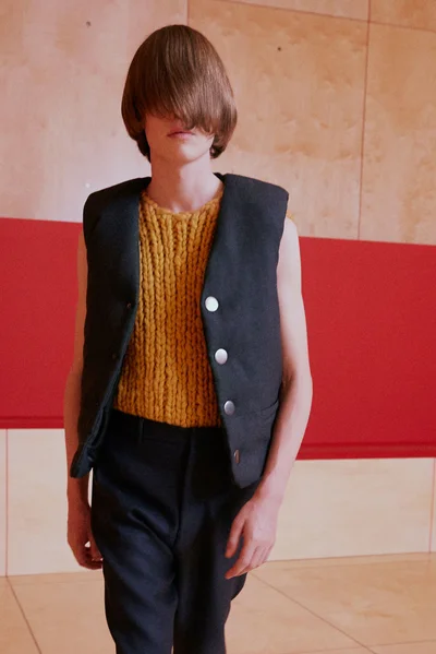 Look 12